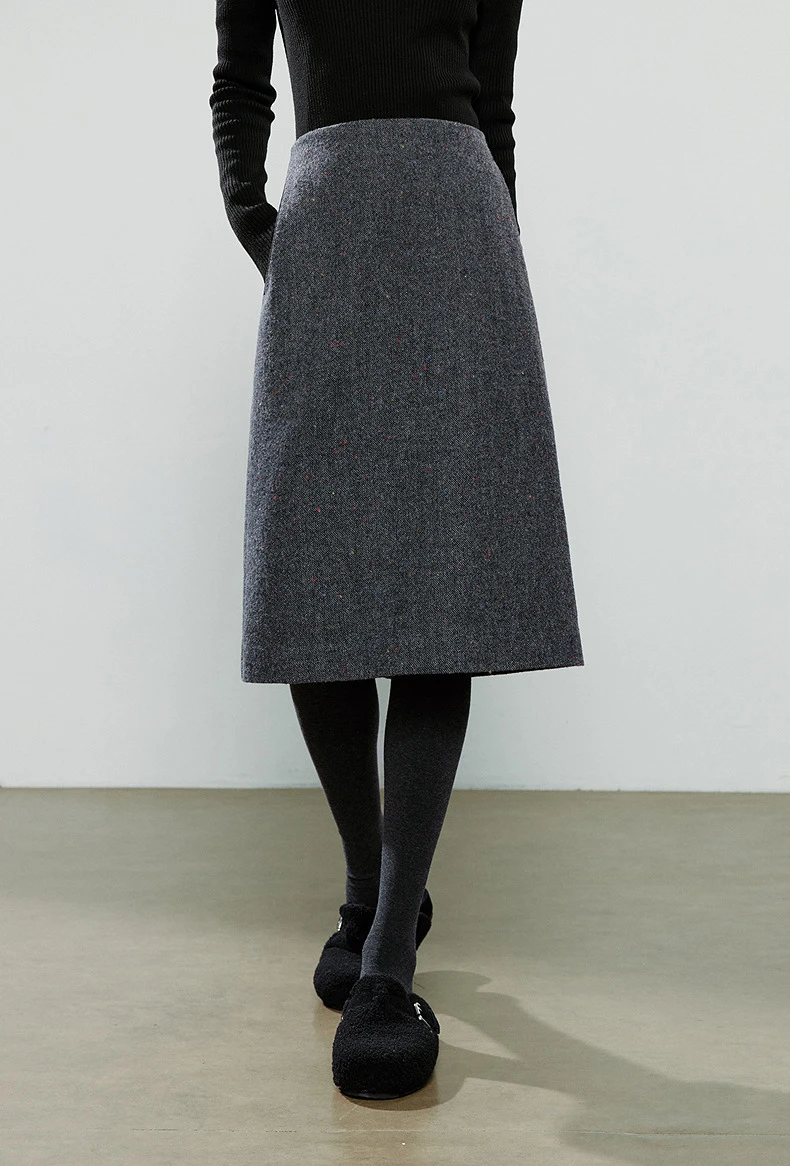 Toyouth dress detail