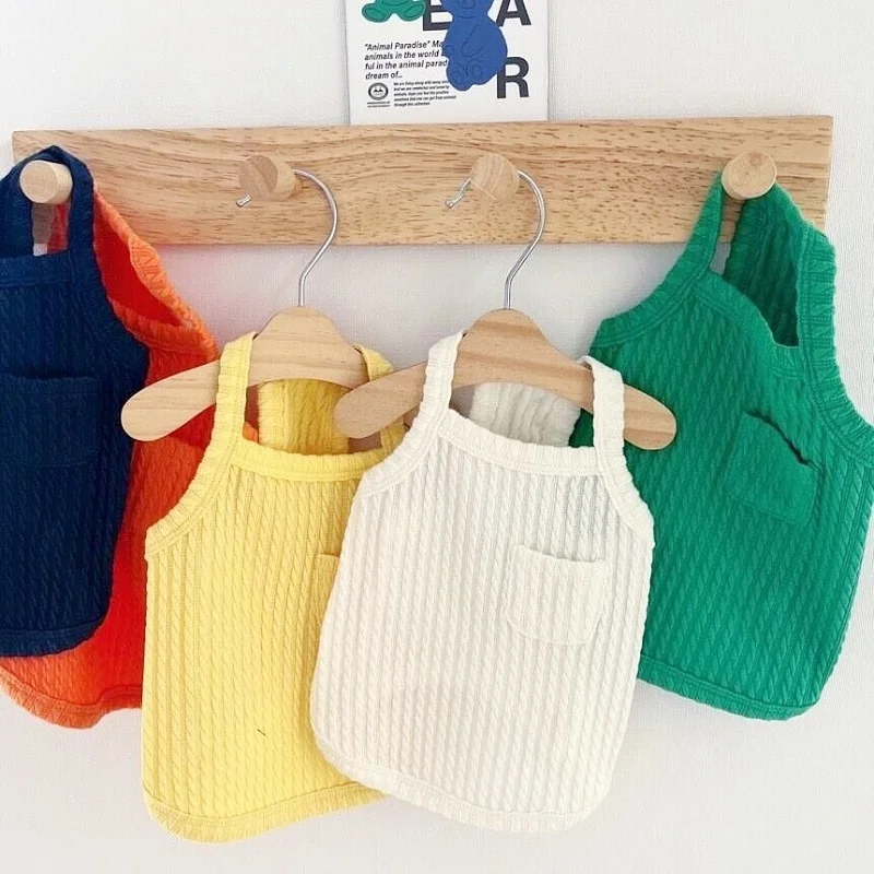 

Летняя тонкая жилетка для собак, дышащая одежда для собак, милый однотонный жилет для щенков, модная футболка для кошек, простая одежда для домашних животных, жилет Bichon Chihuahua