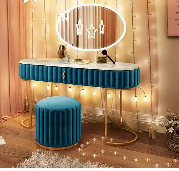 

Маленький семейный туалетный столик из массива дерева, современный минималистичный мини-туалетный столик в скандинавском стиле