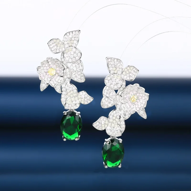 

2022 New Flower Geometry Modelling Earrings Affordable Luxury Style Sterling Silver Needle Micro Zircon Earrings Design Advanced