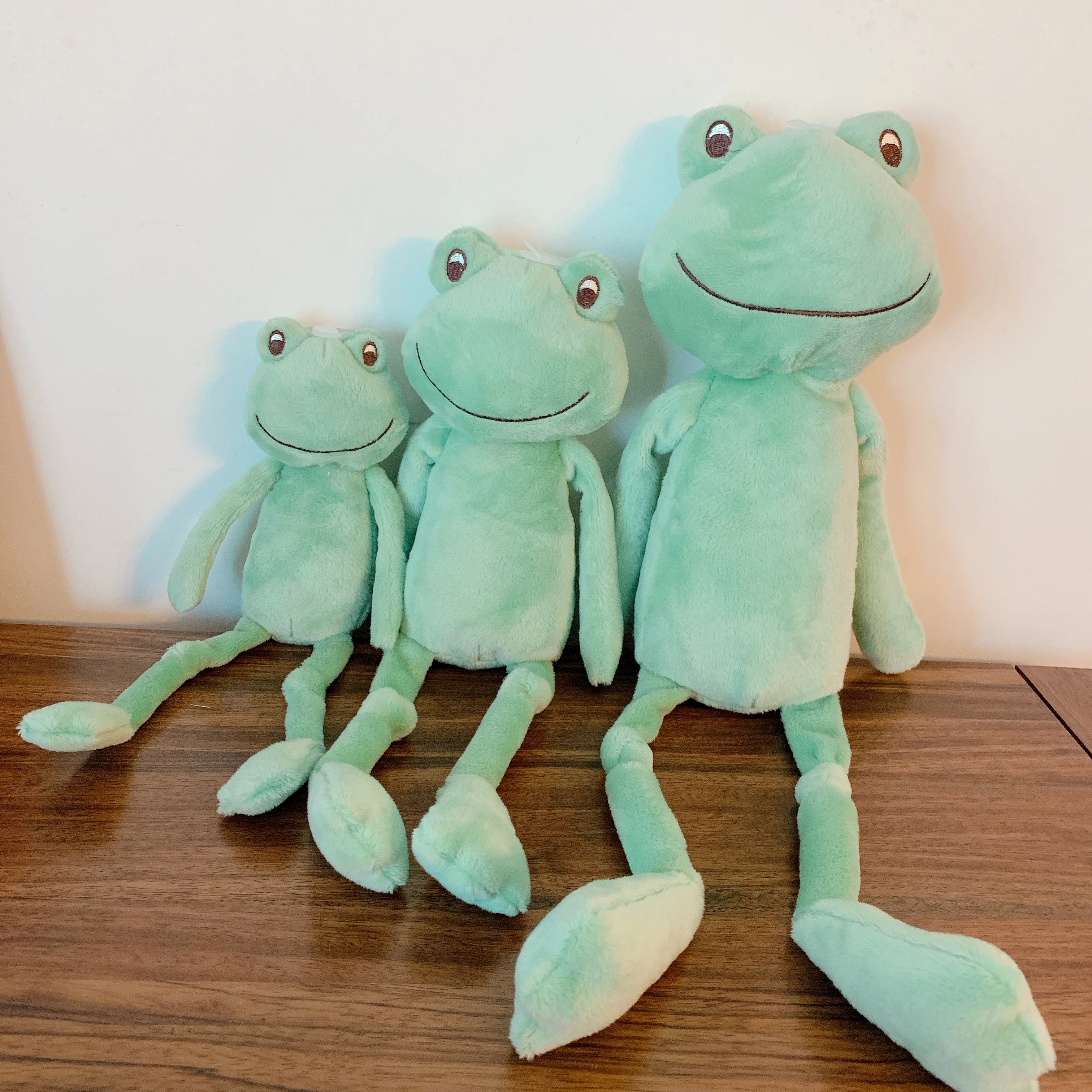 

Креативная мультяшная мягкая лягушка в форме зеленой лягушки, Успокаивающая подушка, Успокаивающая игрушка, куклы, милая Подушка для сна, игрушки для детей, подарок