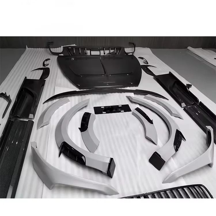 For Bentley Bentayga V8 Dry Carbon Fiber Full Wide Body Kit High Quality Car Accessories