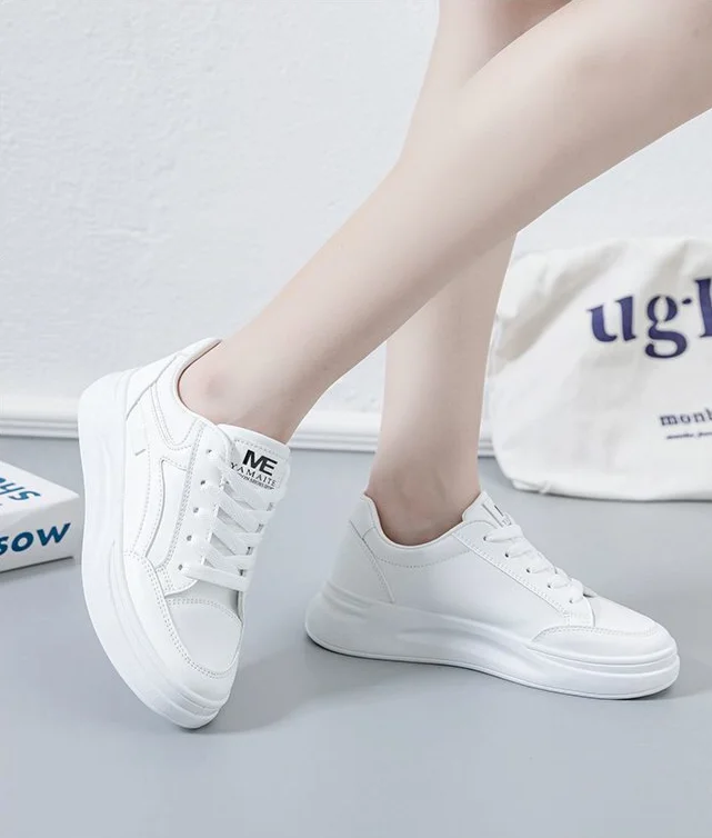 Bianco Primavera 2024 Nuovo Sport Studente Versatile Spesso Casual Tavola Morbida Suola Corsa Scarpe da Donna Scuola Media_voghion.com