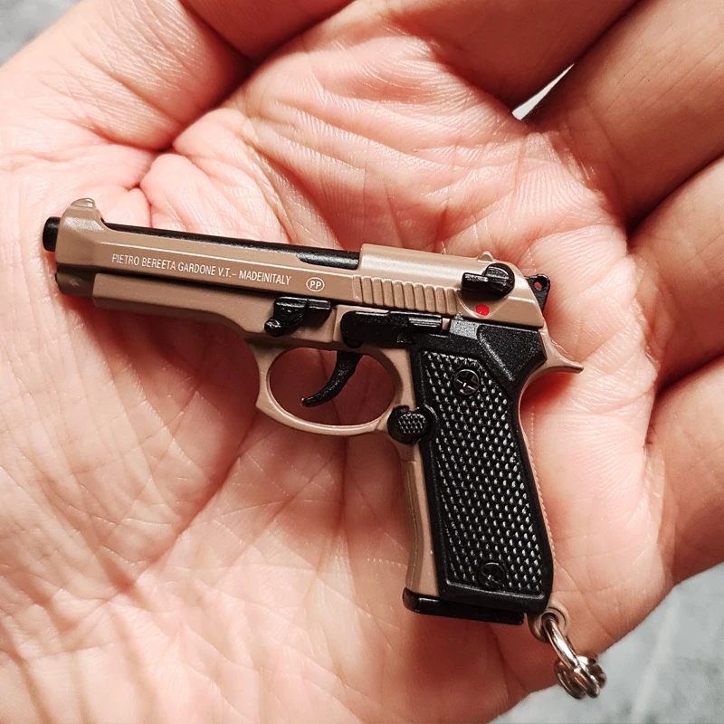 Mini portachiavi Gun Fidget Toy BERETTA 92F Bright Silver M1911 All Metal  Gun portachiavi pistola portatile Shell Ejection smontare - AliExpress