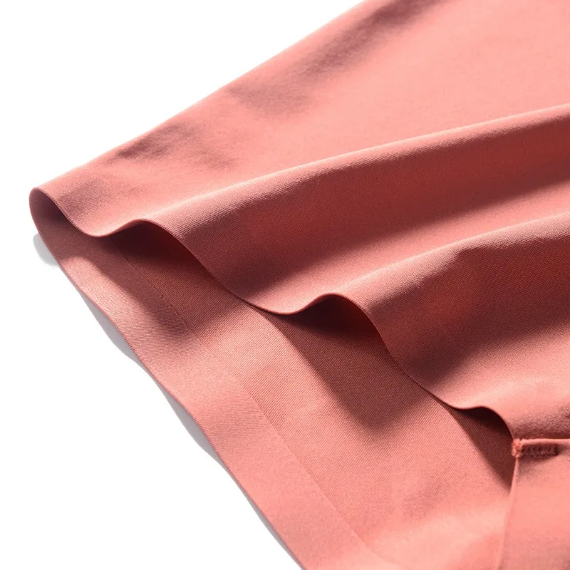 2024 Spring and summer large size ice silk men's underwear, thin and traceless underwear, men's boxer briefs, ice silk men’s