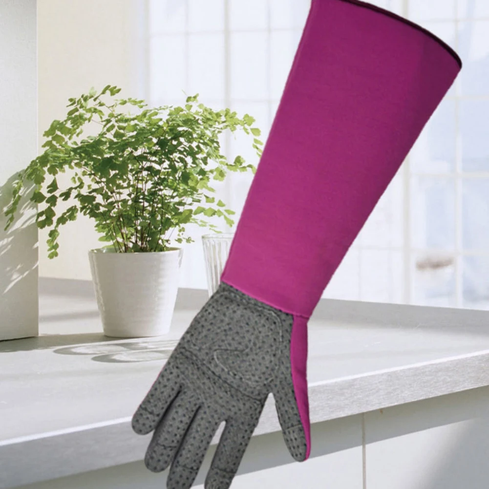 A Pair of Non-Slip Long Protective Durable Thickened Gloves Gardening Construction Gloves Long Chore