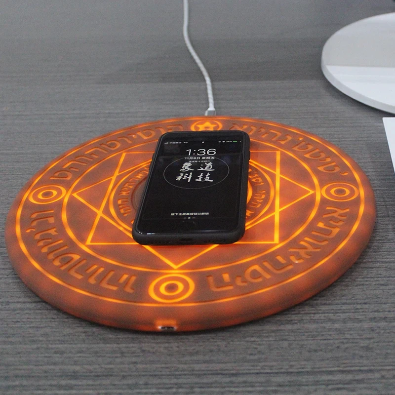 Magic Light Array Wireless Charger Secondary Cell Phone Fast Charger 10W Charging Pad for some Mobile Phone