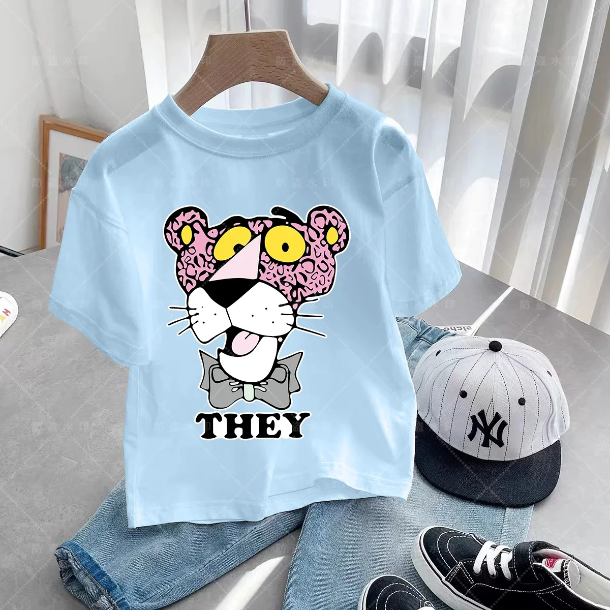 Summer Kids T-shirt Pink Panther Graphic Shirt Girls Floral Cat Top Short Sleeve T-shirt Cute cartoon Pink Panther T-shirt 2