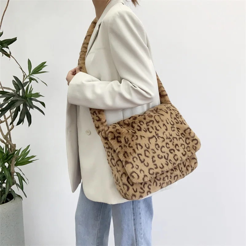 Leopard Print Shoulder Women Bag Winter 2023 Soft Faux Fur Ladies Hand Bags Casual Fluffy Crossbody Messenger Bag Bolsa Feminina