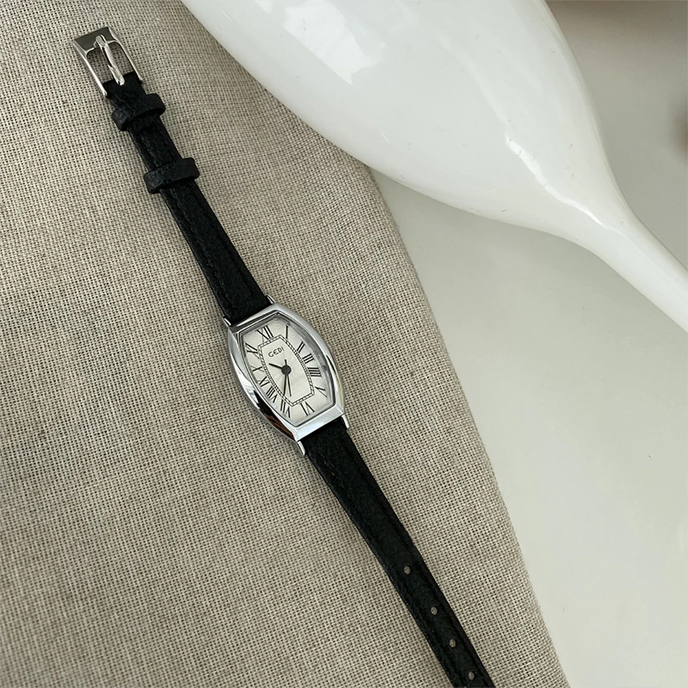 Free shippings Fashion Simplicity cask shape belt Watch For women's girl student Chain watch strap watch Women's accessories