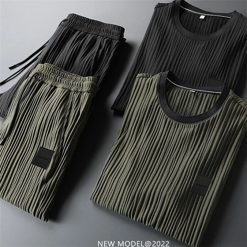 New Summer Ice Silk Casual Sports Suit Men's Pleated Thin t shirt + Pants Two Piece Set Men's High Quality Breathable Tracksuit 4
