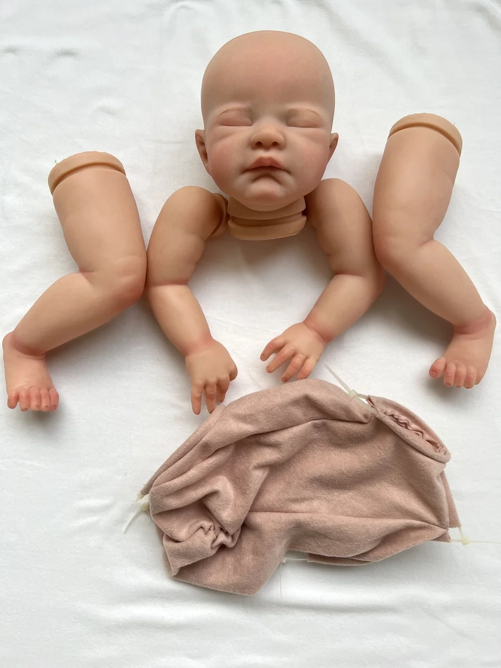

Reborn Kit 21inch Already Painted Reborn Doll Parts August Cute Sleeping Baby 3D Painting with Visible Veins Cloth Body Included