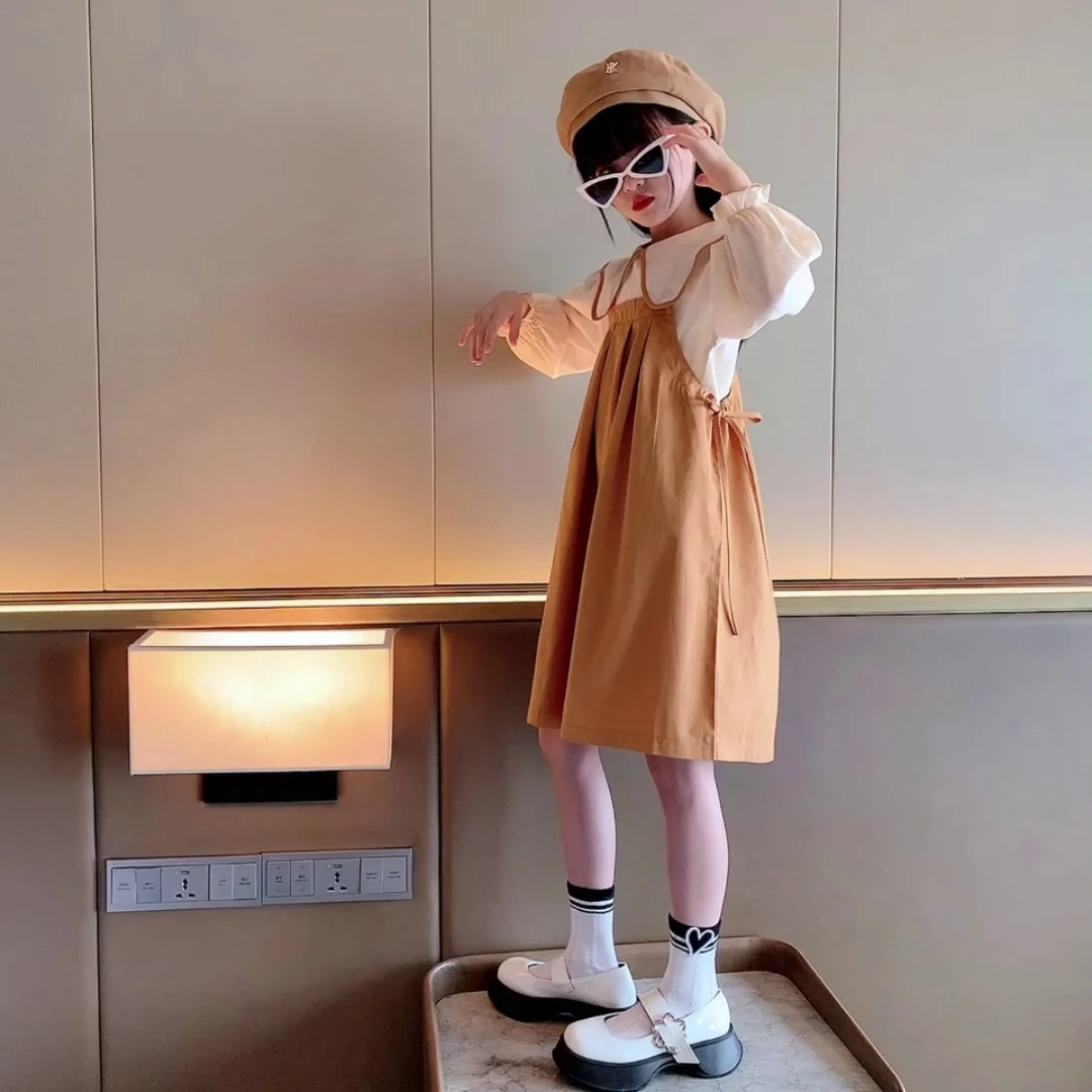 

Повседневное платье для девочек, новинка весны 2023, модное платье на бретельках с поясом, Изысканный детский комплект из двух предметов с кукольным воротником