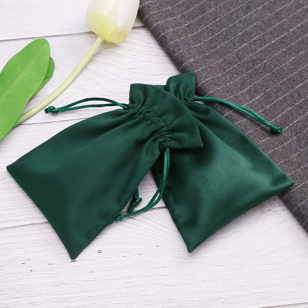 5pcs Flannel Jewelry Organizer Packing Pouch 7X9cm Drawstring Small Gift Bags Wedding Favor For Guests Bulk Candy Bag Can Custom 13 S46b21944e7d04f04aba217ca09896fd1y