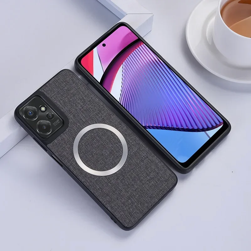 Luxury Fabric Magnetic Phone Case with MagSafe Technology