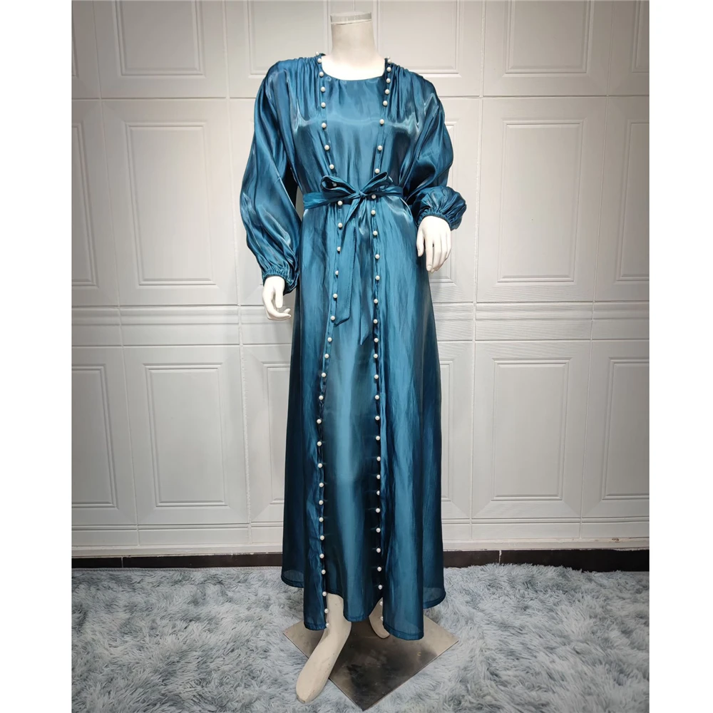 07 Peacock blue