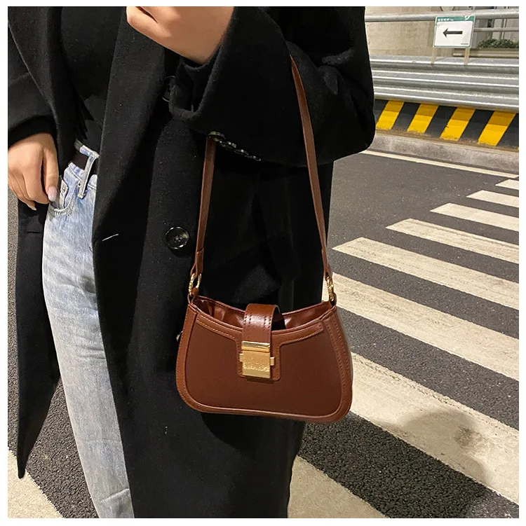 Vintage Style Ladies Shoulder Bag Lacquer Leather Handbag_voghion.com
