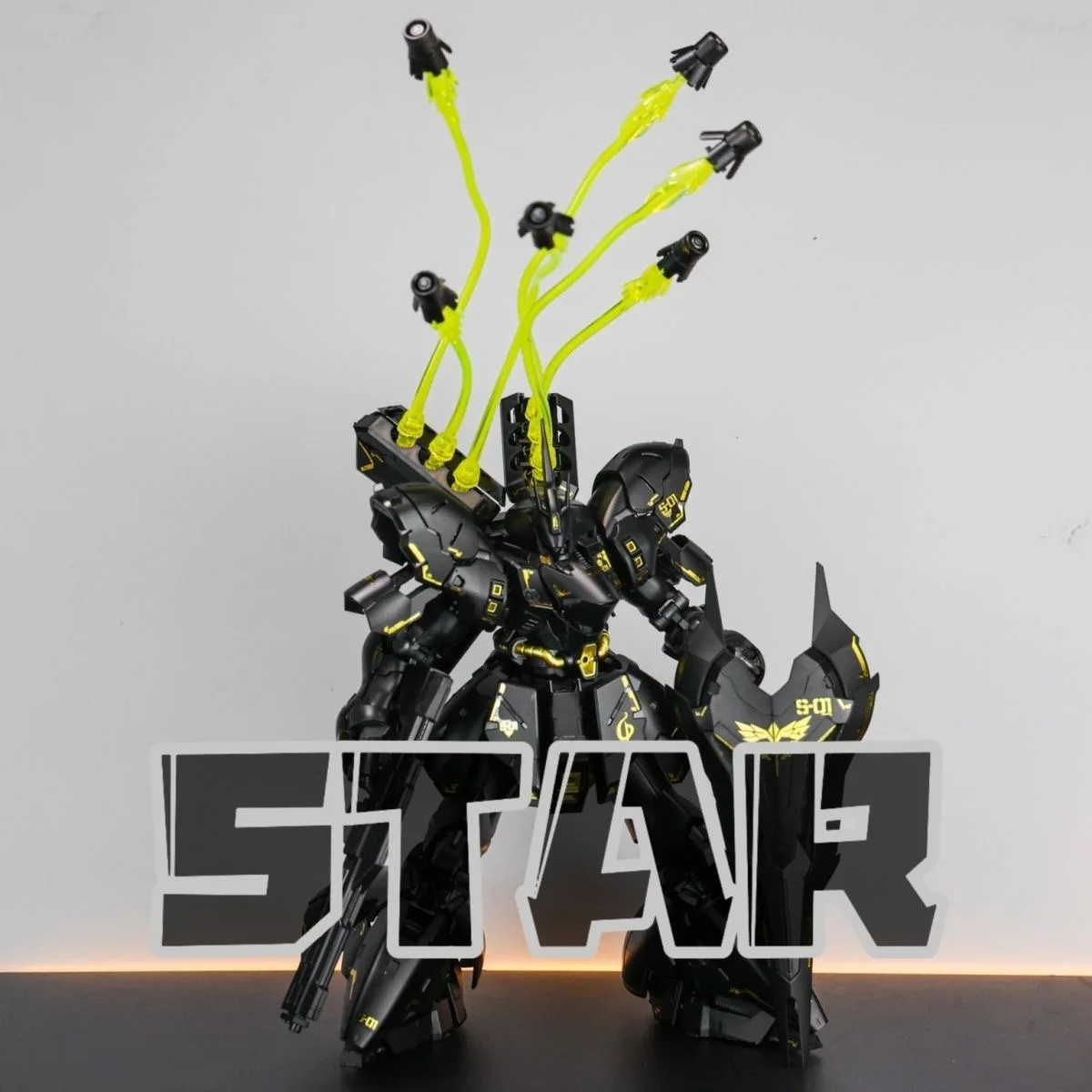 Star KO RG Sazabi Matt Black Ver. Action Figure 1/144 Scale