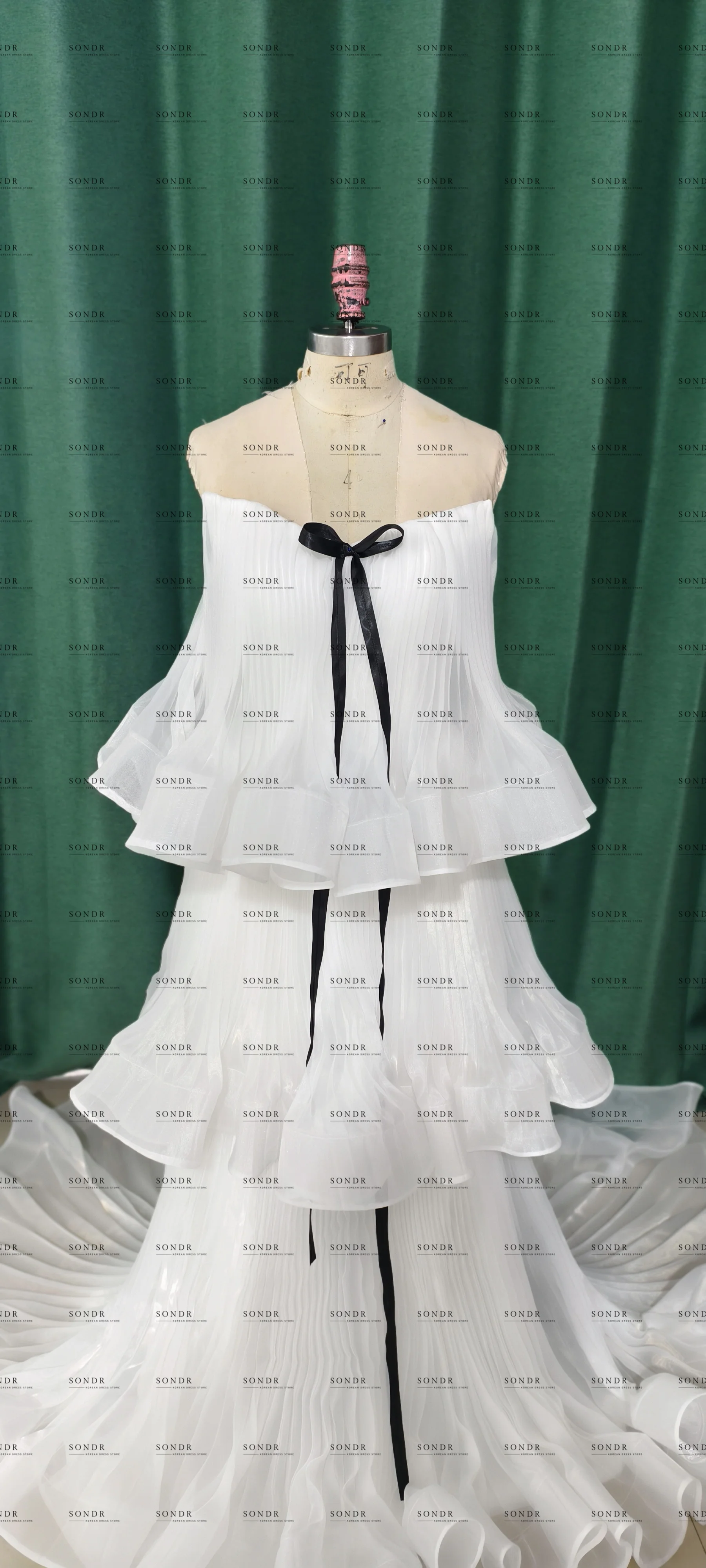 Sondr Customized Tiered Strapless Korean Wedding Dresses Photo Shoot Floor-Length Japanese Luxury Women Party Gown for Wedding