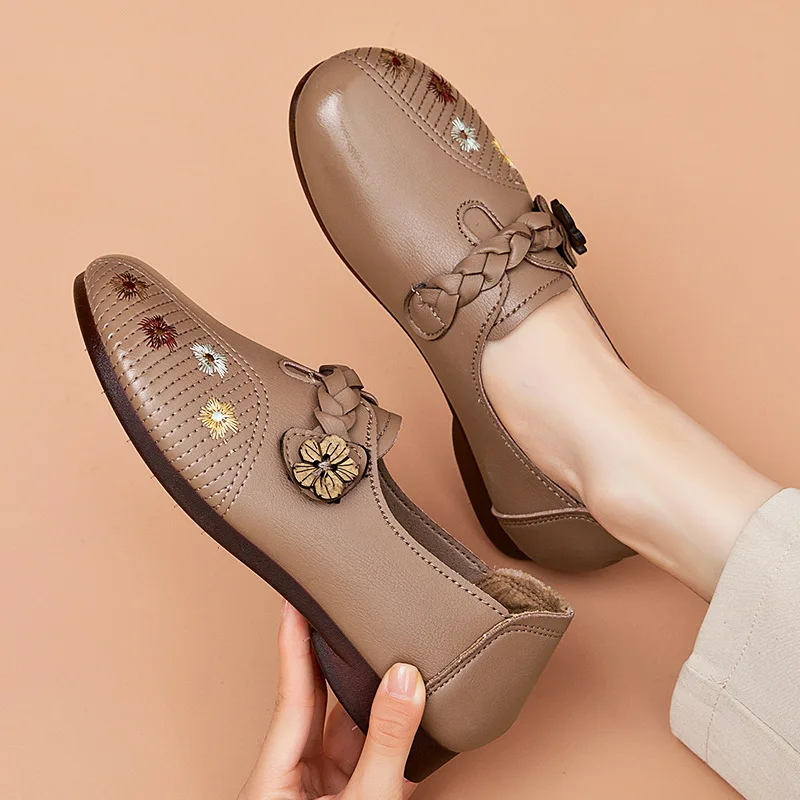 Рисунок 3 - Весенне-осенние кроссовки