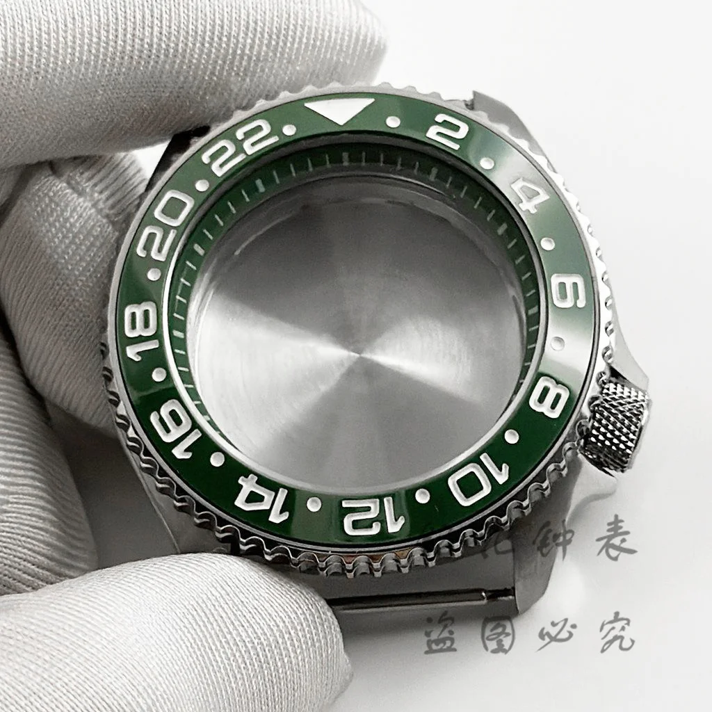 Green Ring 42mm Watch Case with Sloping Bezel