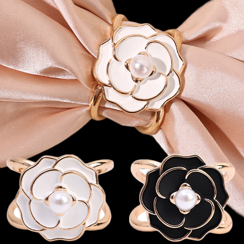 Elegant Pearl Floral Scarf Ring Clip for Women Scarf Ring Buckle