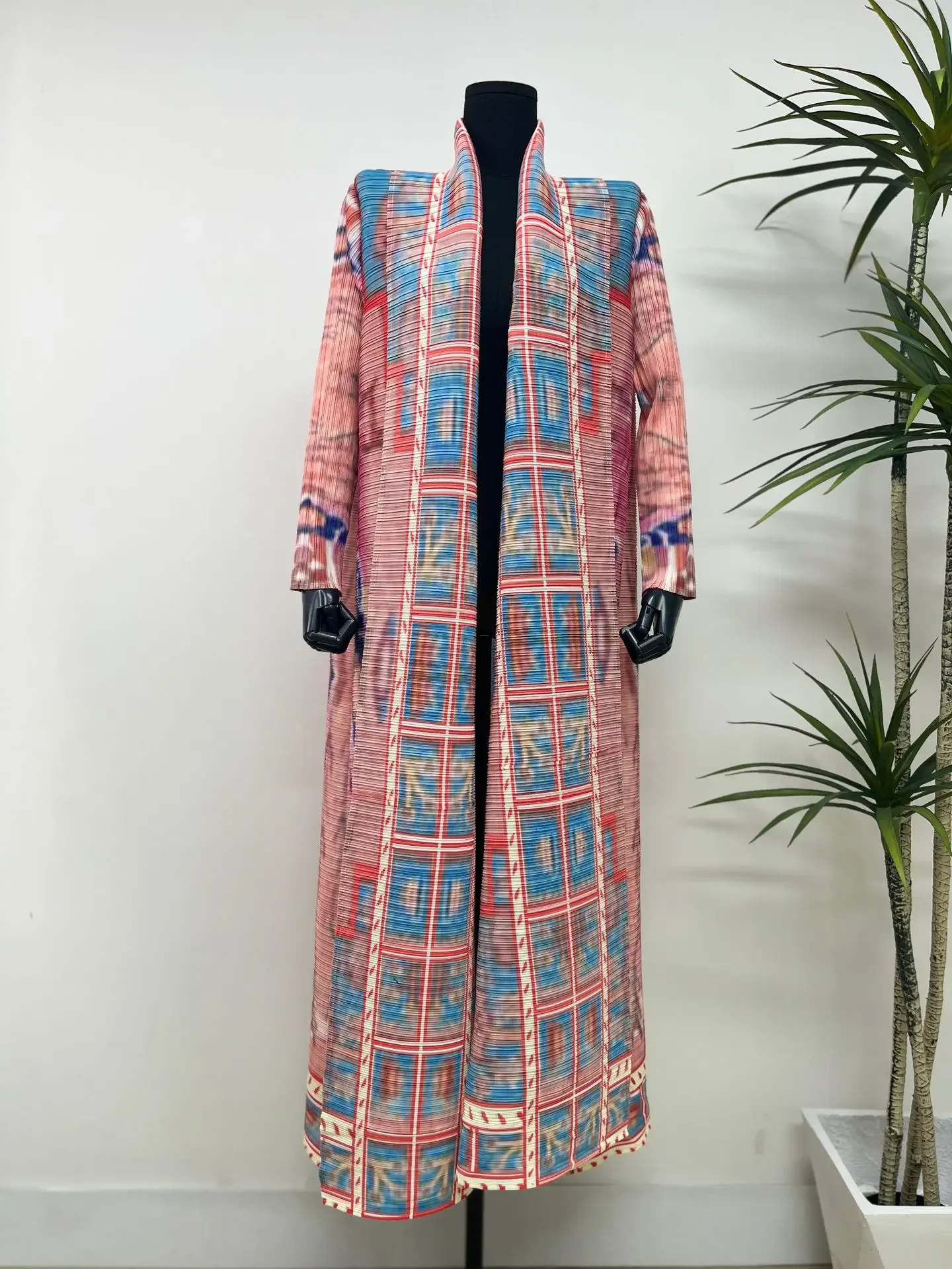 Miyake Pleated Women\'s Long Cardigan Windbreaker Coat Autumn New Ethnic Style Printing Loose Plus Size Dress Cloak Robe