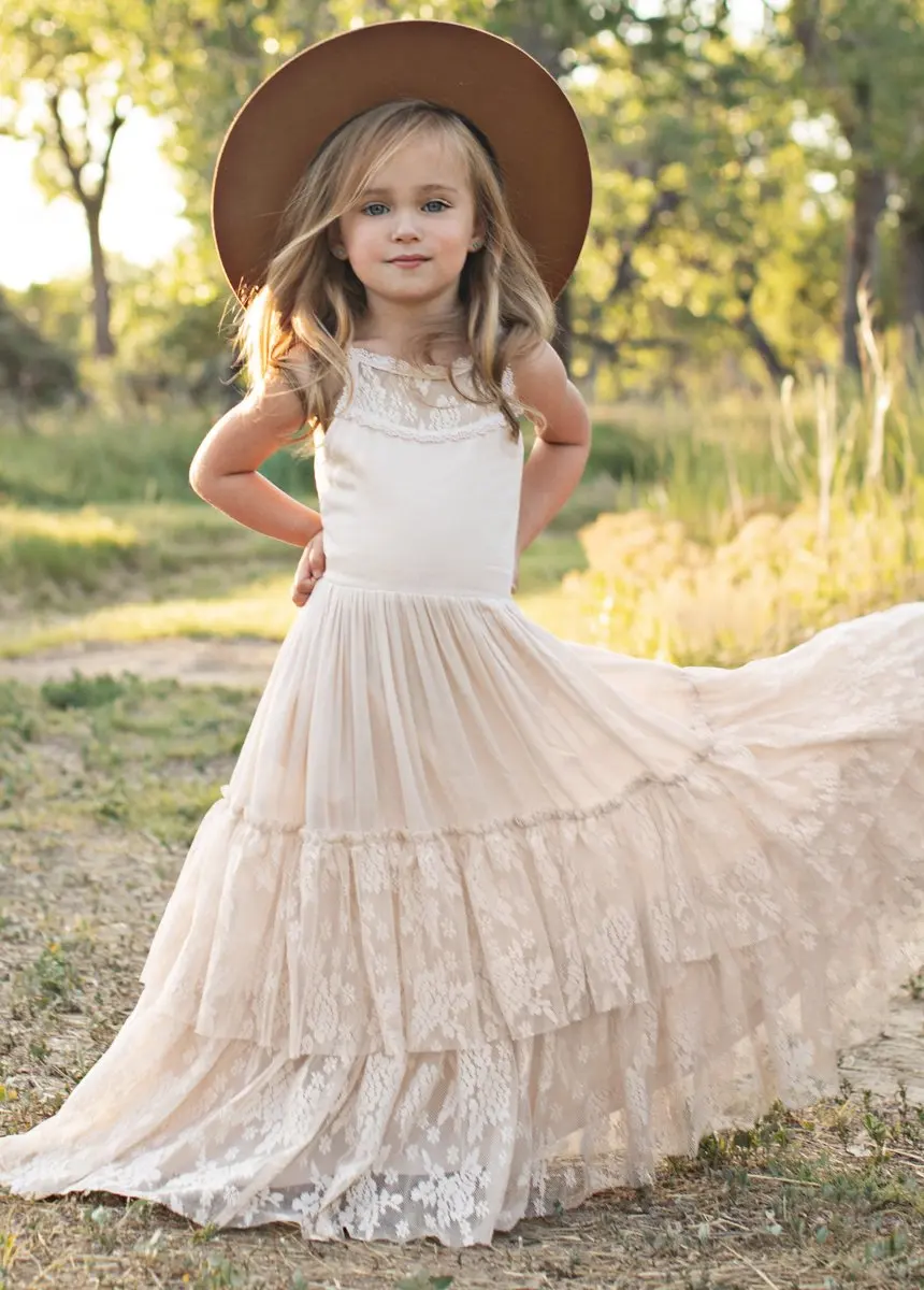 

Champagne Lace Sleeveless Flower Girls Dresses Fashion Pageant Dresses Communion Dresses For Girls