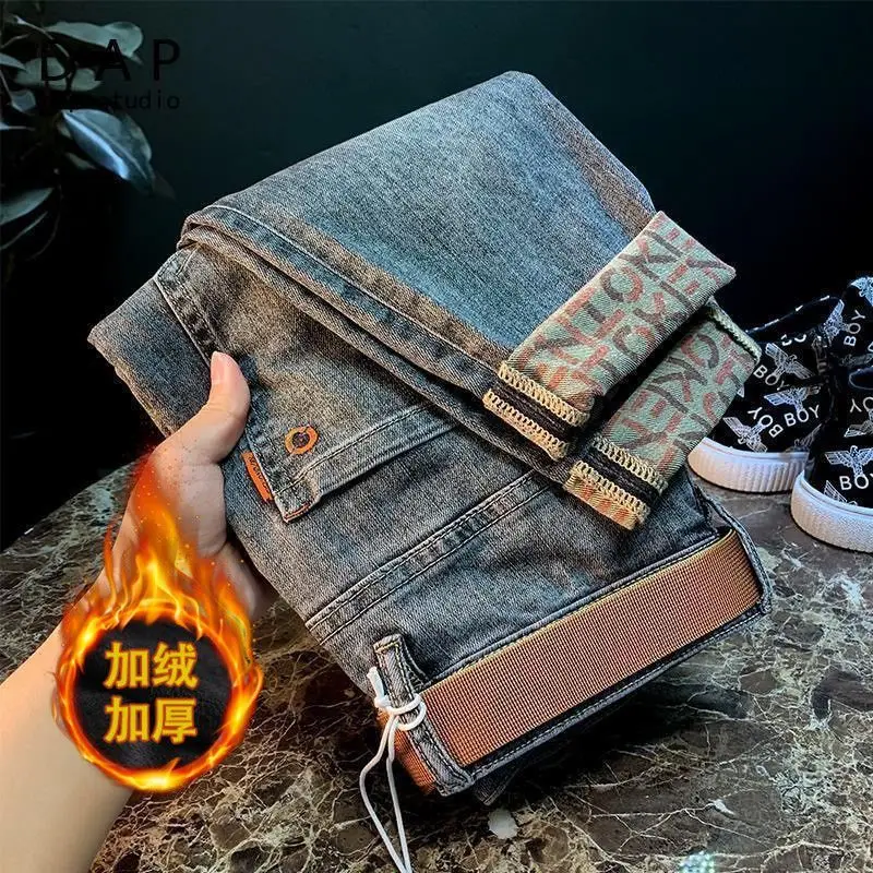 Stylish streetwear Korean style Luxury Denim Jeans for Men Casual Design with Thicker Fleece Designer boyfriend classic jeans