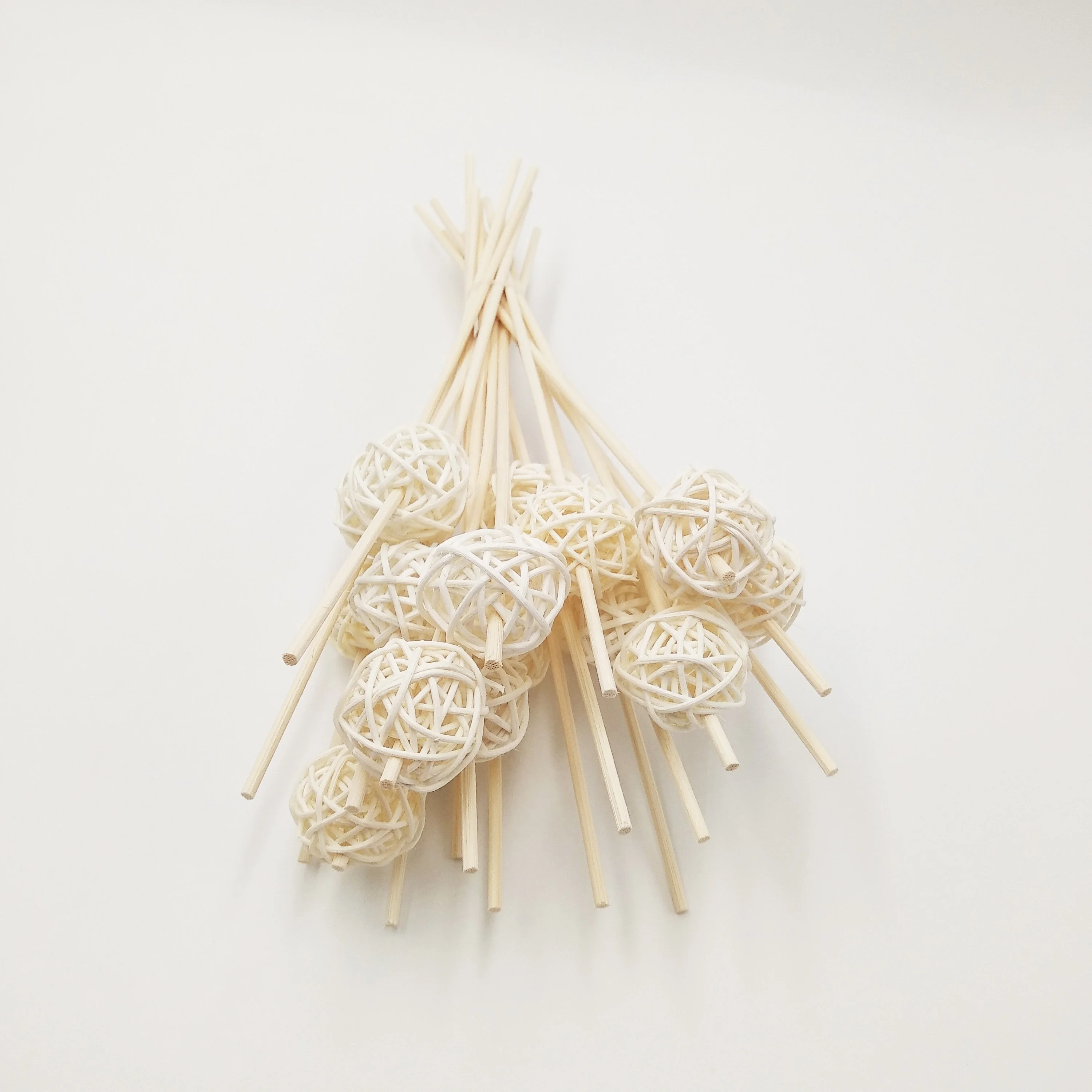 

3mm Diameter Rattan Reed Diffuser Stick With Rattan Balls Wholesale