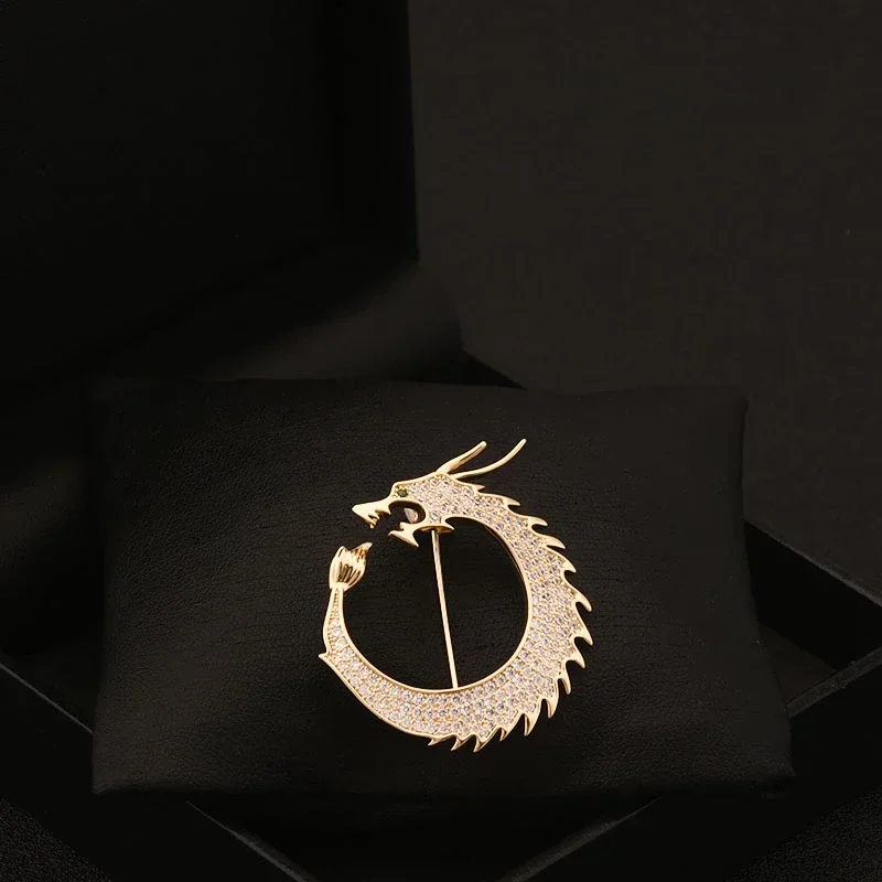 

Новая национальная Мода, китайский стиль, Зодиак, дракон, брошь для мужчин, Женская бутоньерка, роскошный высококачественный костюм, корсаж, значок, булавки, ювелирное изделие, 6113