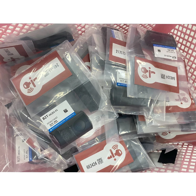 MK0018 Original B2T Model SKEA7E-02 For Yamaha Key Fob