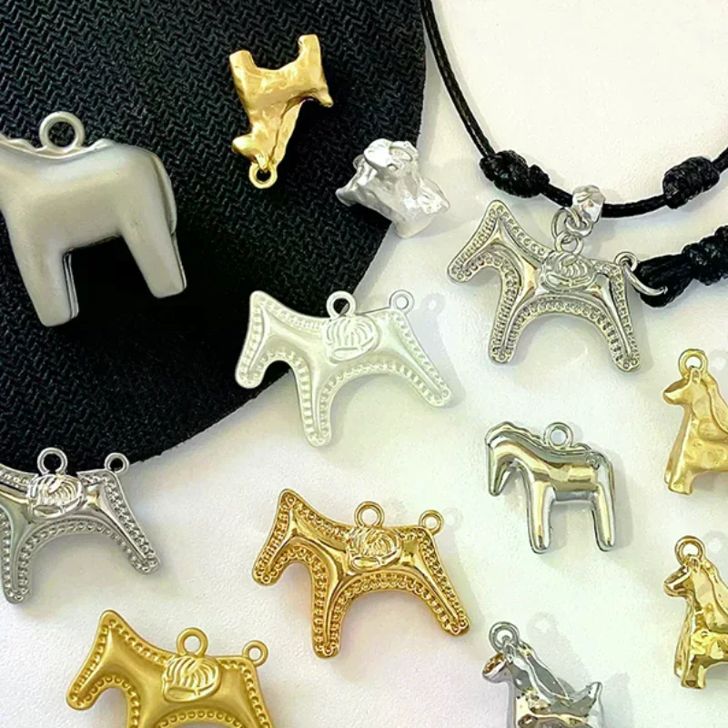 1Pcs Cute Gold Silver Color Horse Charms Pendants For Jewelry Making Necklace Earrings Bracelet DIY Accessories Supplies
