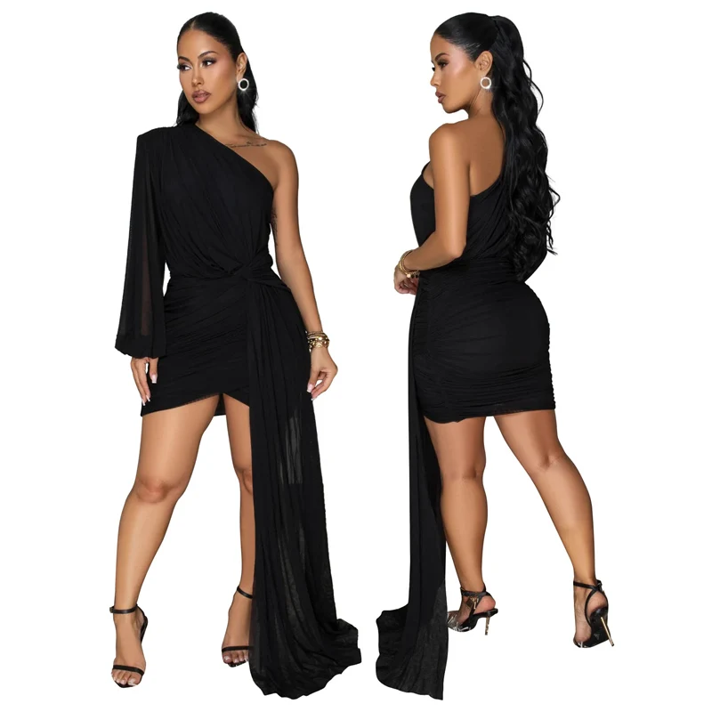 فستان قصير مثير بكتف واحد وأكمام واسعة للنساء ملاب...