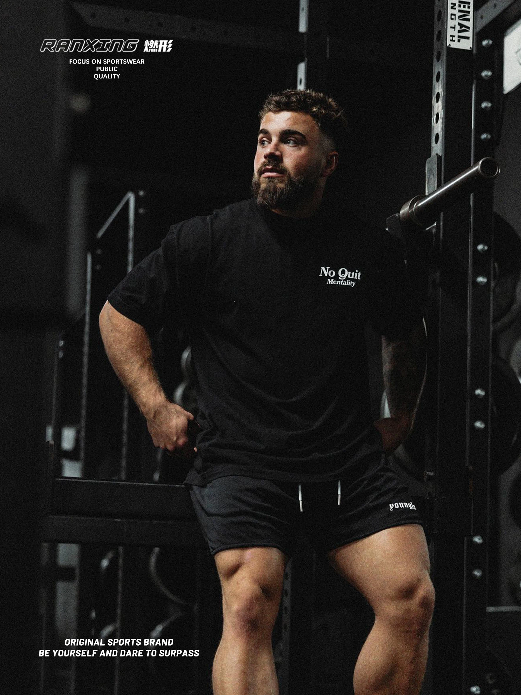 تي شيرت كريس الجديد لعام 2025 بدون توقف للياقة الب...