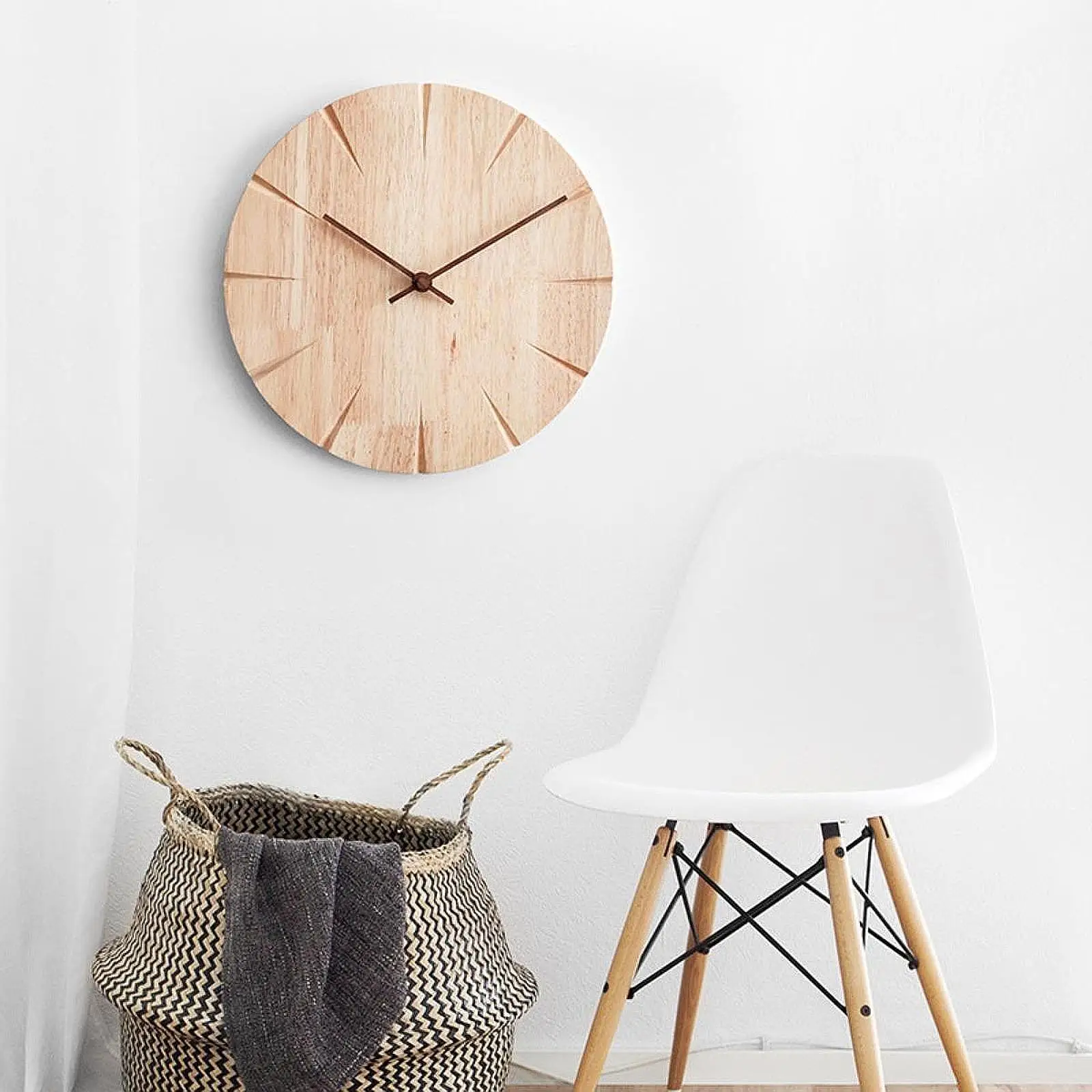 Creative wood wall clock