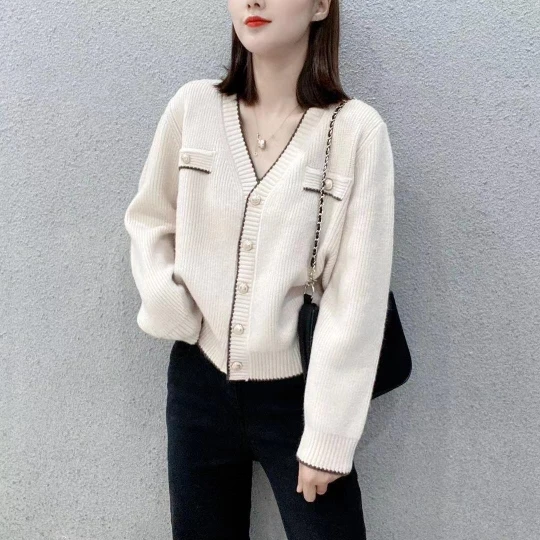 

White Women Knitted Cardigans Sweater Fashion Autumn Long Sleeve Loose Coat Casual Button Thick V Neck Solid Female Tops Clothes