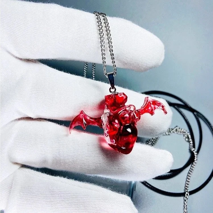 

Европейский и американский панк модное черное сердце дьявола индивидуальность Готический стиль креативное ожерелье подвеска сердце искусство подарок на день рождения