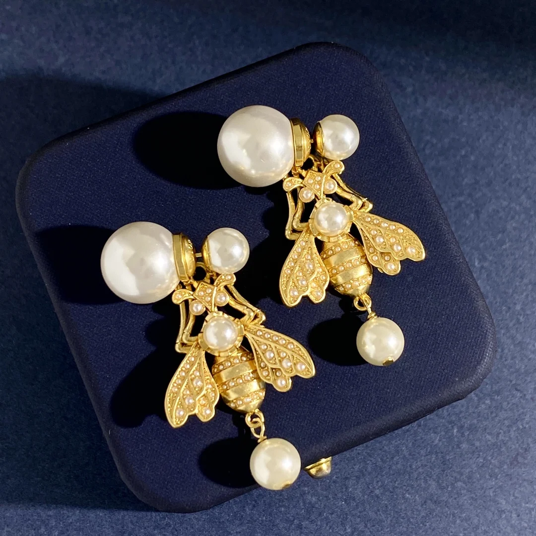 

Pearl matte face double ball bubble size pearl front and back hanging earrings