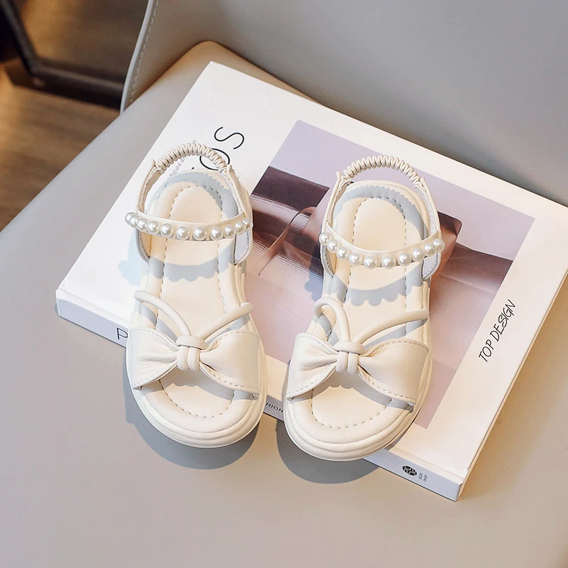 

Children Elegant Princess Shoes for Party Wedding Shows 2023 New Soft Breatheable Simple Solid Color Girls Sandals Pearls Kids