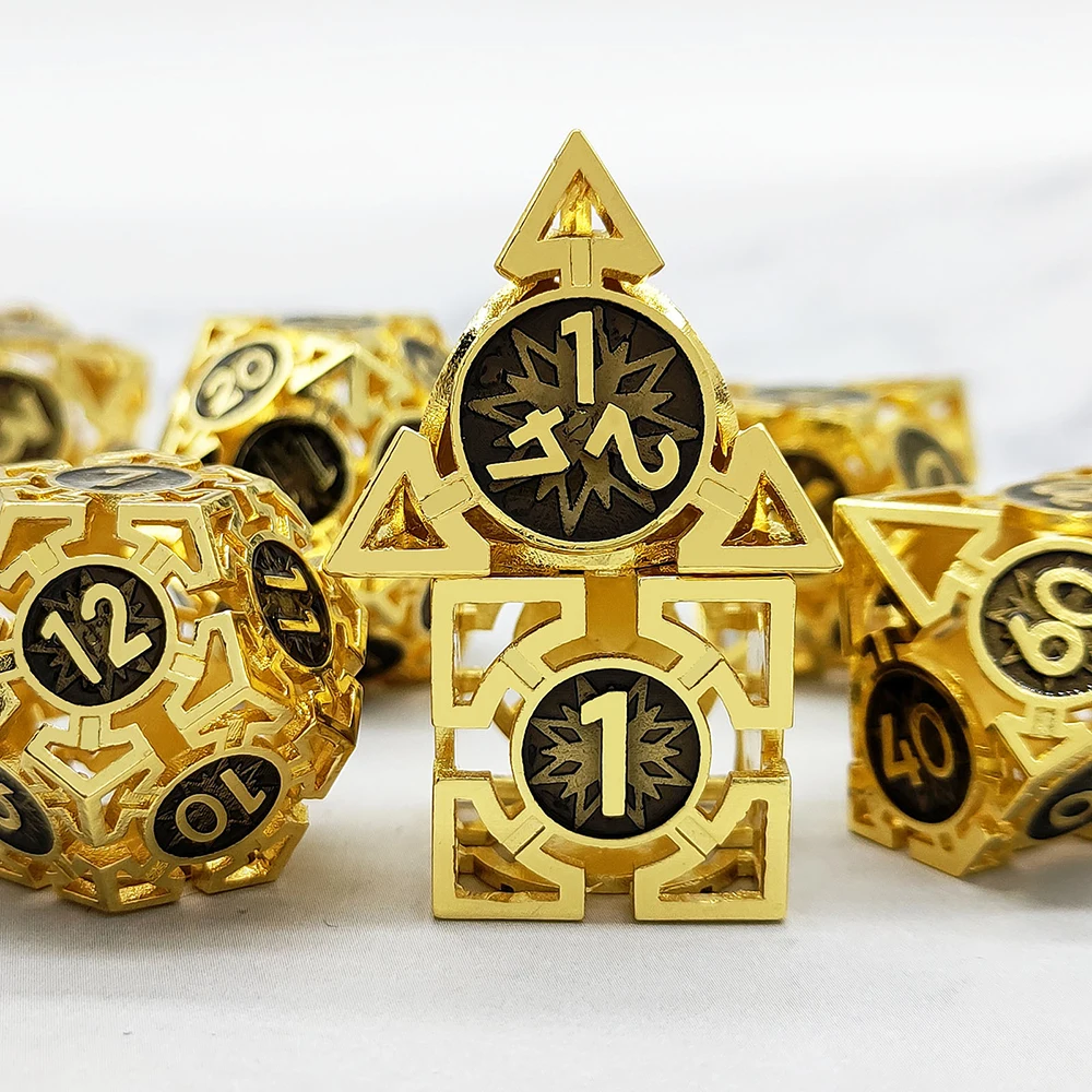 7Pcs/Set DND Hollow Copper Metal Dice D&D Used For Dungeon and Dragon Table Role Playing Game Dice D+D Polyhedral Dice RPG MTG 4