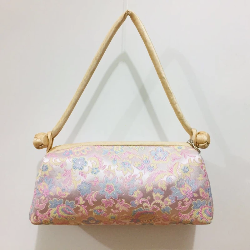 Fashion Luxury Chinese Style Silk Bag Embroidered Women Bag Japanese Handbag Totes Cheongsam Female Cosplay Bags Clutch