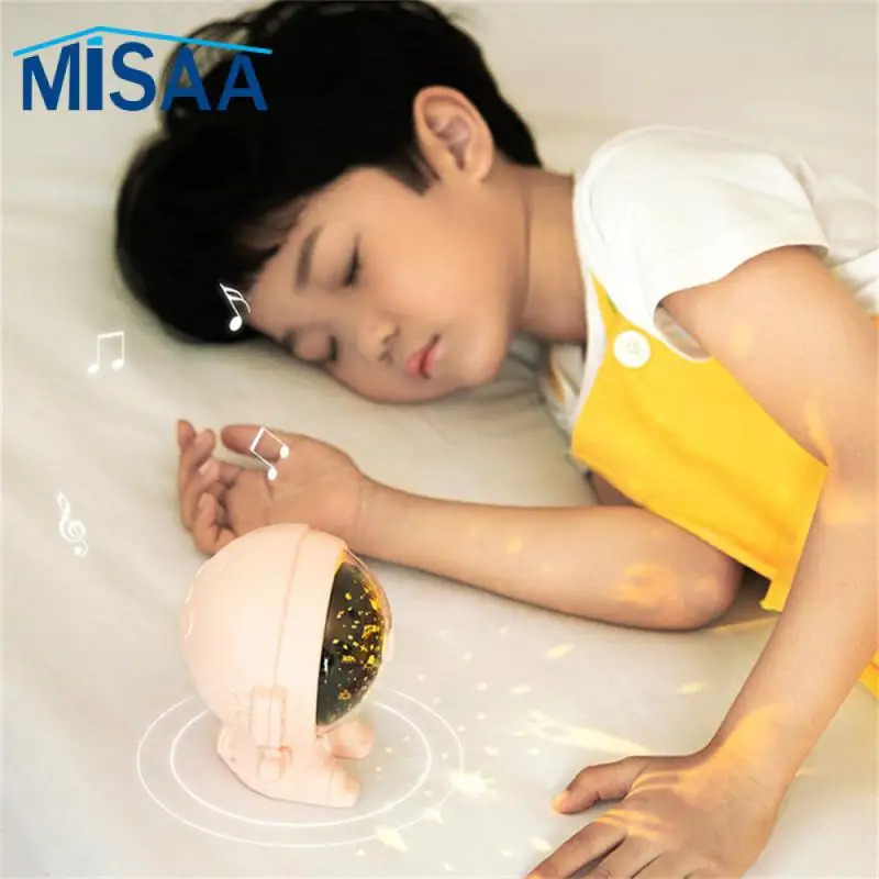 

Экологичная лампа, креативные бытовые товары, популярная креативная астронавт, звездное небо, проекционная лампа безопасный подарок Unique