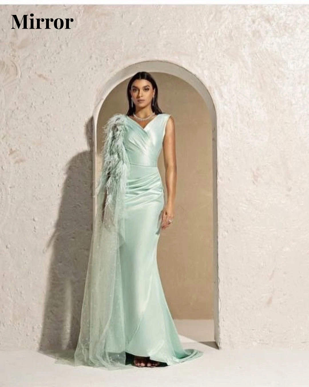 

Mirror Dress Elegant Sweet Mermaid V-Neck Feather Beading Sequined Ball Princess Prom Dress Evening Party Gowns