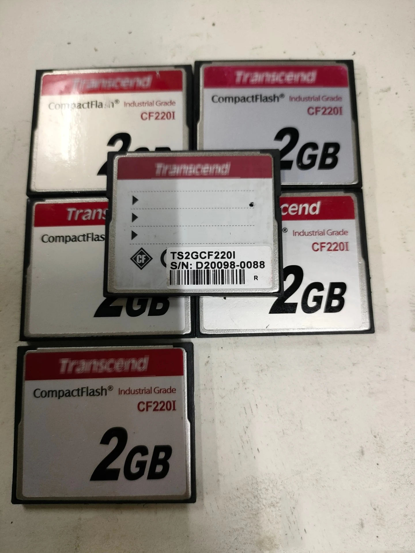 CF ī  µ  CF220I 220X ʼ ÷ SLC,  CNC 迡 , 2GB, 256MB, 128MB