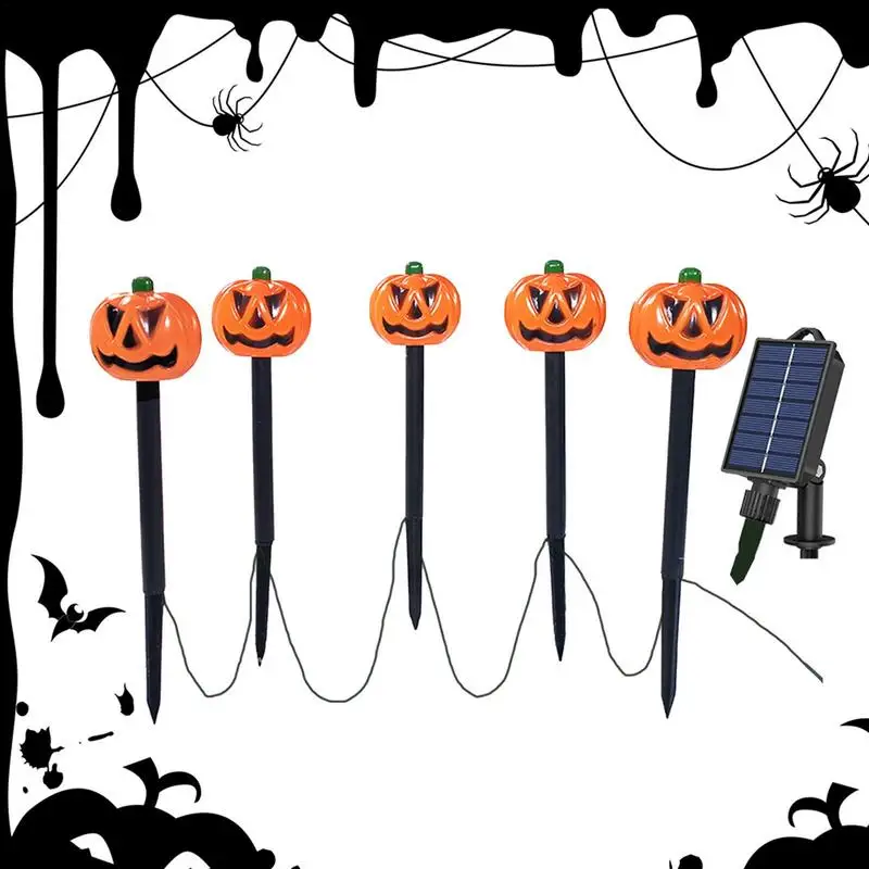 

Outdoor Pumpkin Stake Lights Halloween Solar Lighted Pumpkins LED Solar Pathway Skull Lamp Waterproof For Lawn Walkway Patio