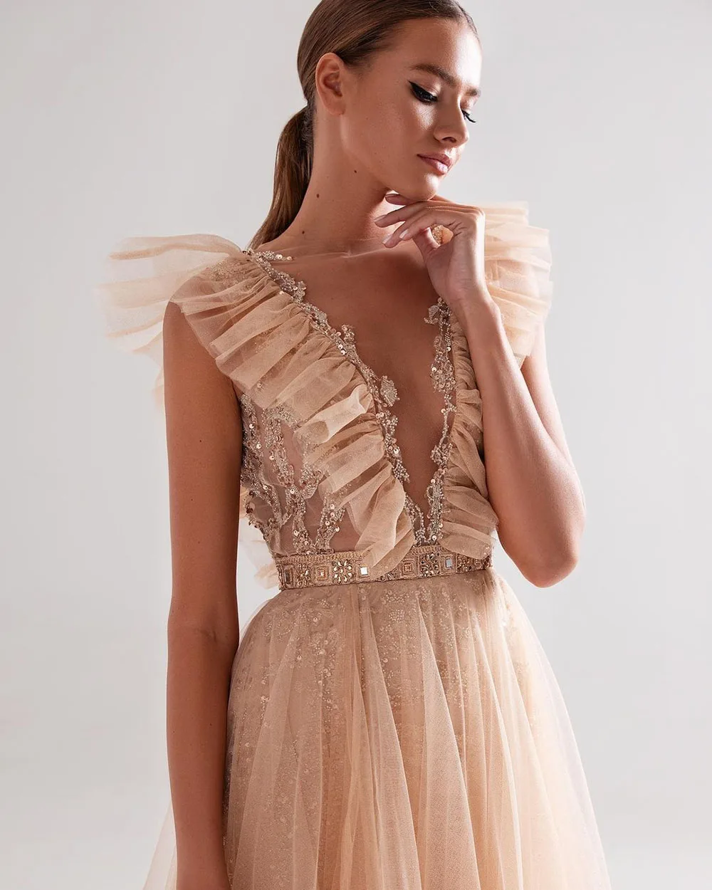 Elegant Ball Gown Crystal Beaded Fine Sequin V-Neck A-Line Ruffle Long Evenin Formal Party Belt Floor-to-Fresh Pleated Neckline