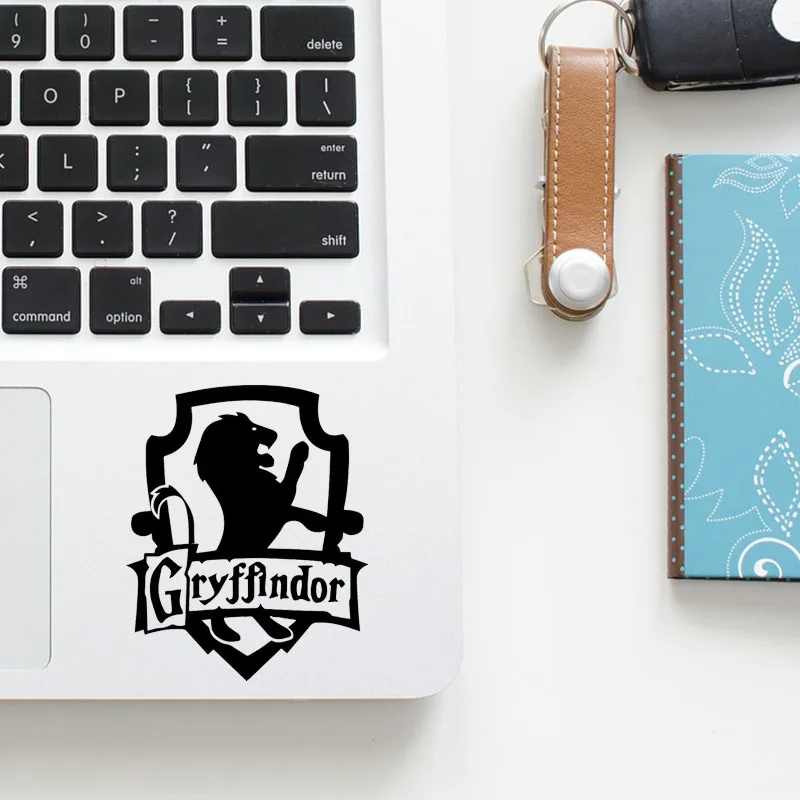 Magic School Crest Badge Vinile Laptop Trackpad Sticker Per Macbook Decal Pro Air Retina 13 15 Pollici Mac Cover Skin Notebook Decor