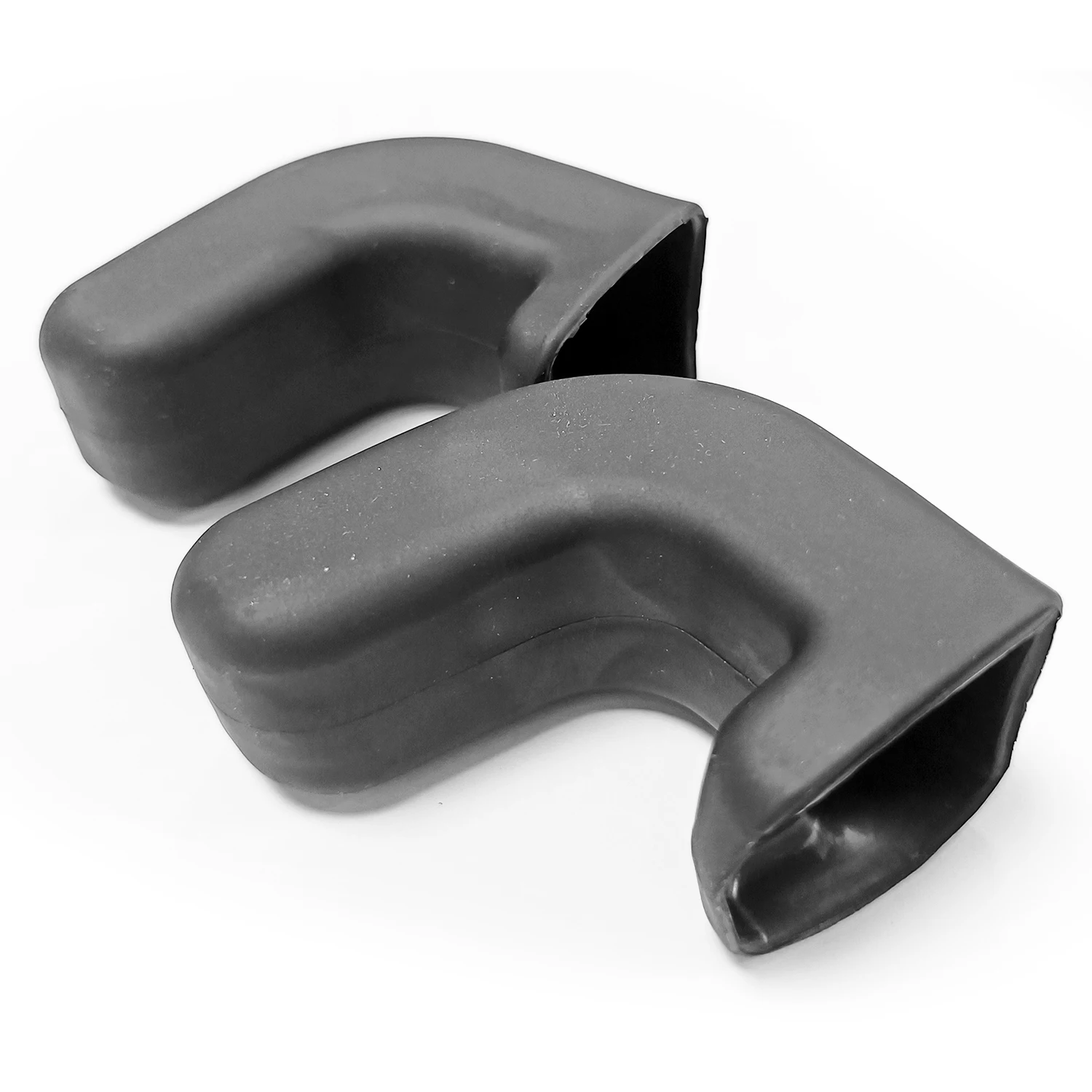 Рисунок 6 - Передний бампер с крючком для буксировки