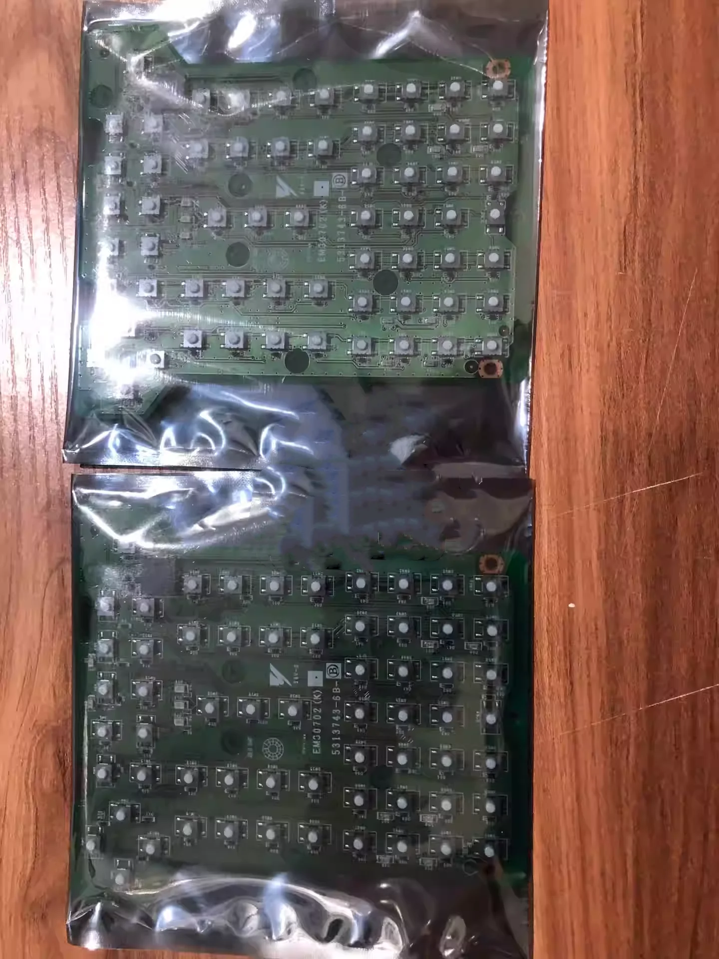 EMS0702 (K) DX100 DX200 Teaching pendant button board stock